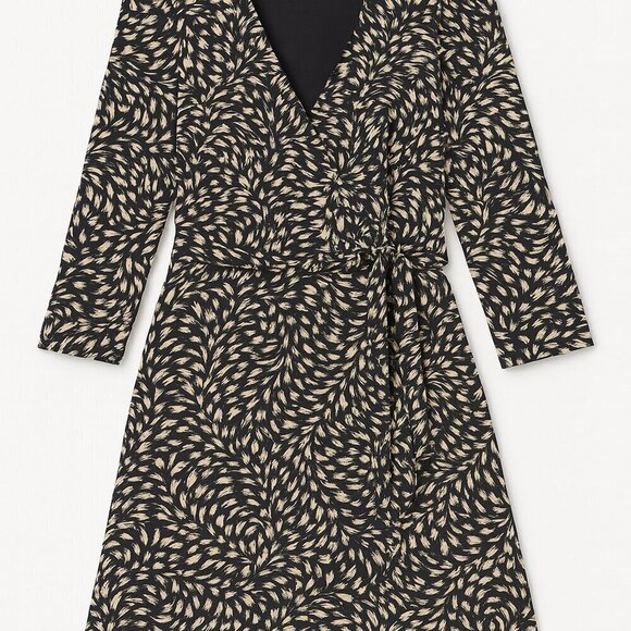 H&M Jackets & Blazers - H&M Black & White Leaf Print Faux Wrap Dress Size 6 – V-Neck, 3/4 Sleeve
